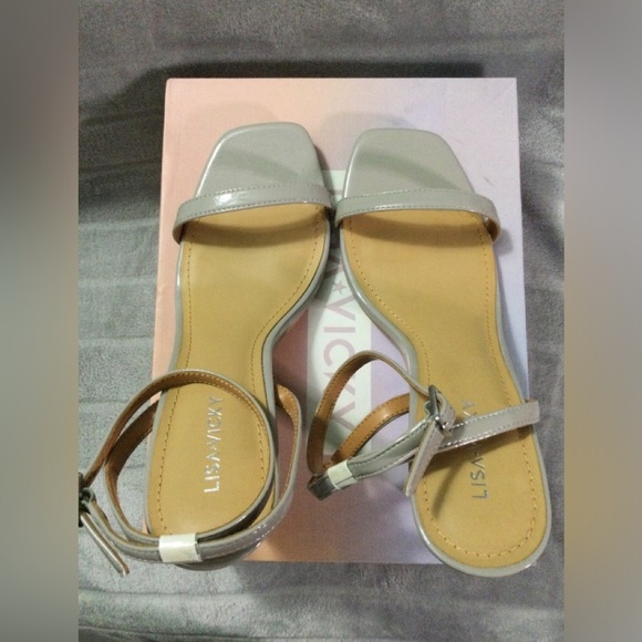 Lisa Vicky Grace V Pebble Grey Patent Heels Size 9M - Picture 6 of 10